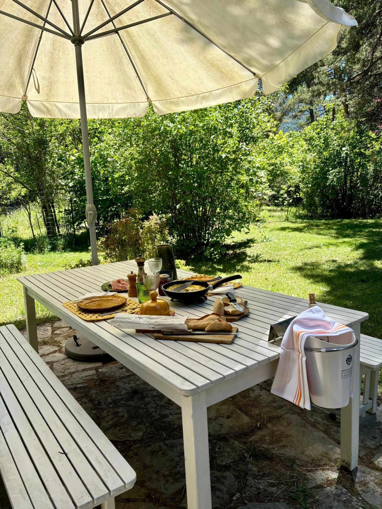Large Riverside Chalet Near Gorges Du Verdon La Bastide  Екстер'єр фото